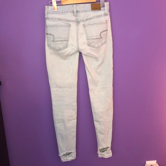 American Eagle ripped jeans - Picture 2 of 2
